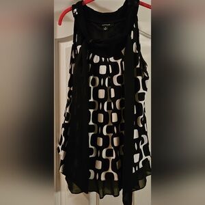 sleeveless dress shirt